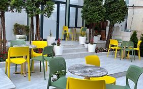 Hostel Dera